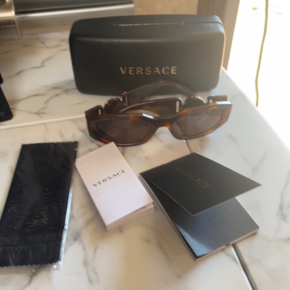 Brand new Versace tortoiseshell Sunglasses